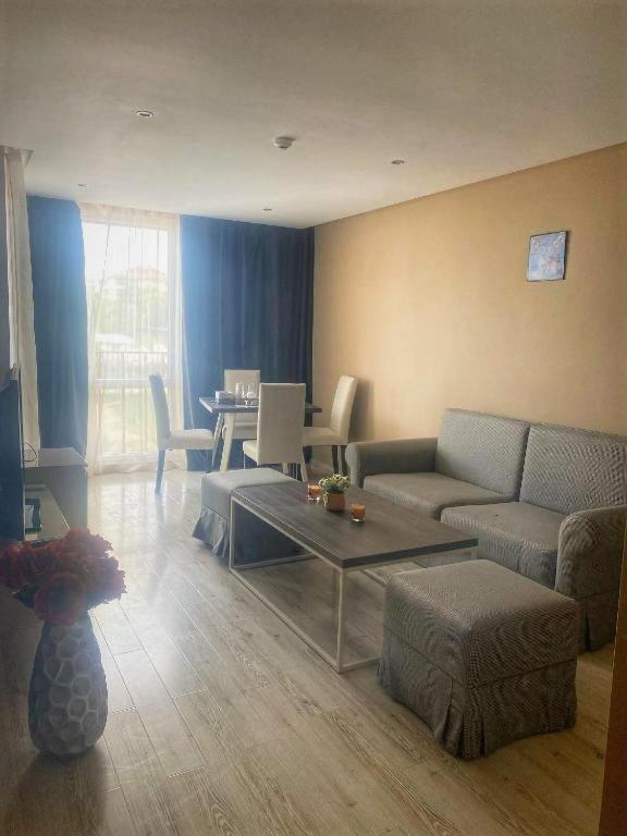 Sea View Apartment In Paradiso Несебр Экстерьер фото